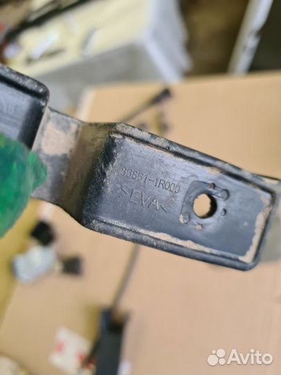 Брызговик задний левый Hyundai Solaris 2011