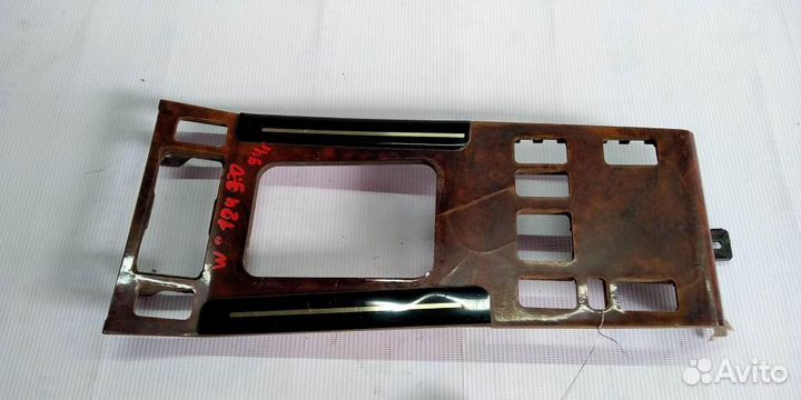 Рамка кулисы mersedesbenz W124 84-93г