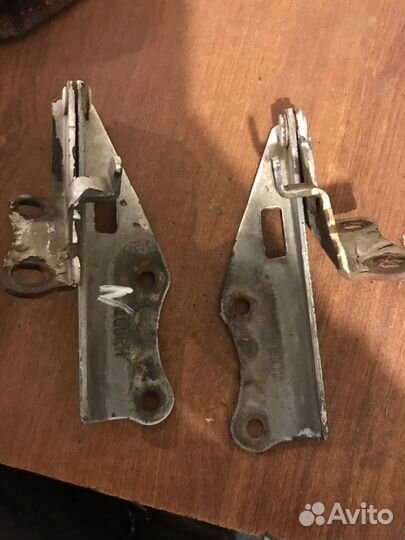 Nissan cefiro а 32 петли капота цена за шт