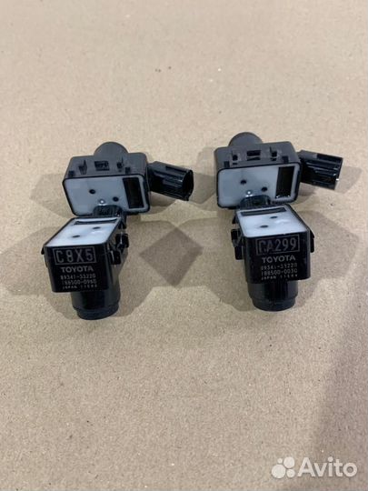 Датчик парктроника перед - Lexus RX4