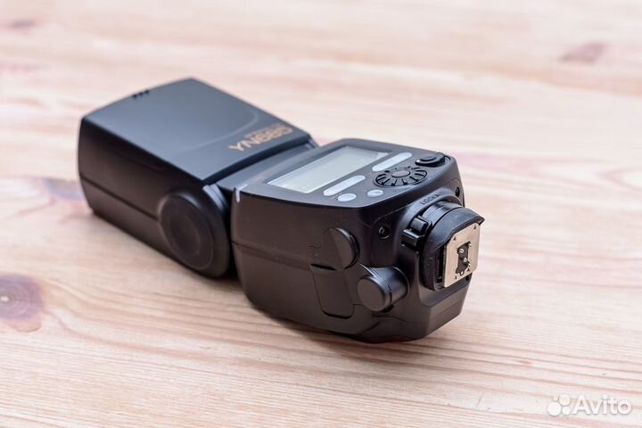 Вспышка YongNuo Speedlite YN685 для Nikon