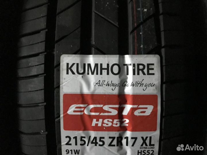 Kumho Ecsta HS52 215/45 R17 91W