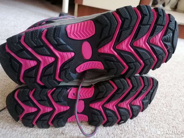 Трекинговые ботинки женские 41
