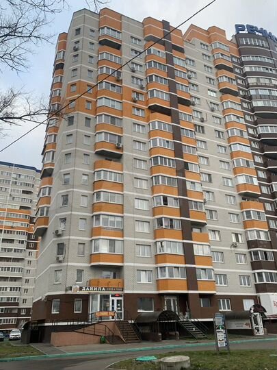 Торгово-офисное помещение, 151.9 м²