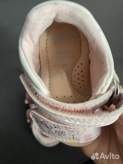 Босоножки geox 19