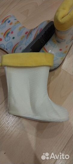 Резиновые сапоги