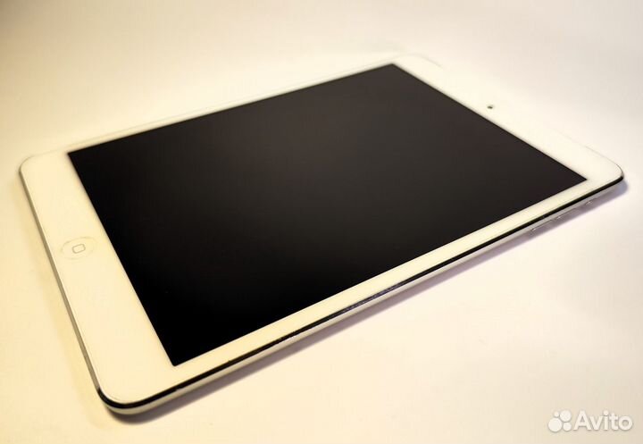 Планшет iPad Mini 2 Silver 16Gb