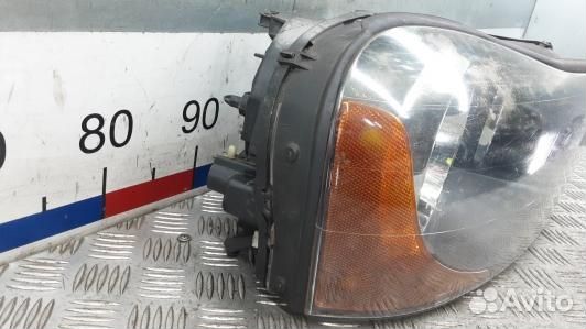Фара правая volvo XC90 1 (76F02MU01)