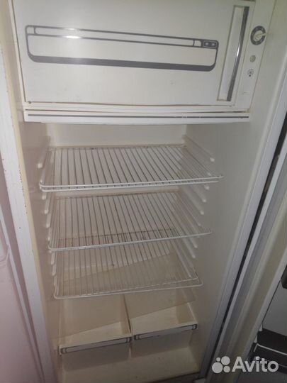 Холодильник полюс 10