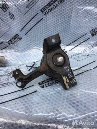 Опора двигателя Hyundai Elantra