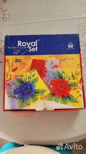 Набор тарелок