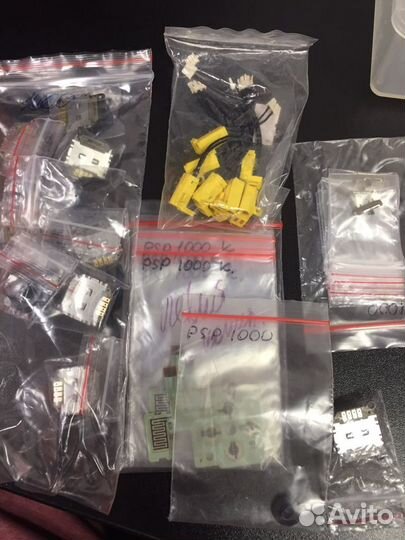 Запчасти psp 1000, 2000, 3000, go, e1000