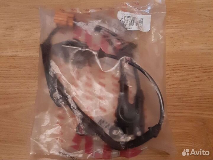 Датчик авs,правый передний