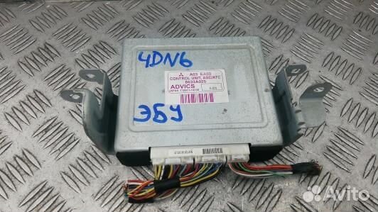 Блок управления mitsubishi pajero 4 (4DN06NC01)