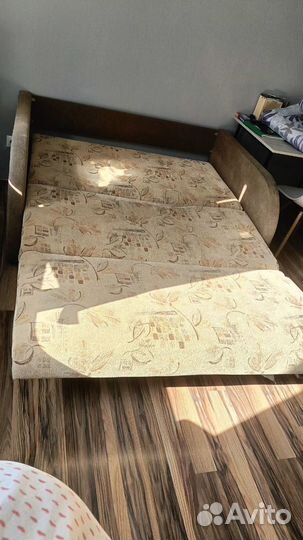 Продам диван