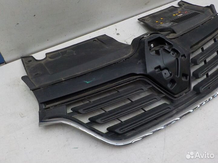 Решетка радиатора Renault Sandero/Sandero Stepway