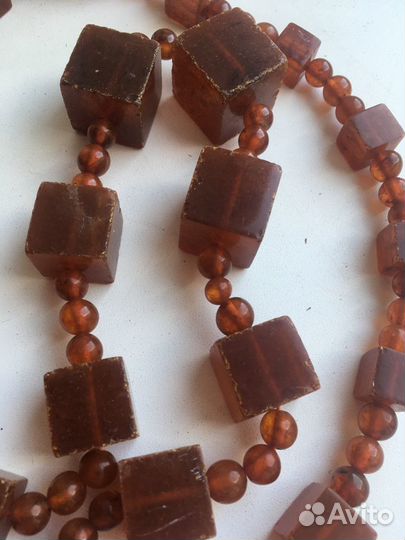 Бусы винтажные, бутоньерка, платье СССР