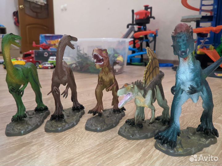 Динозавры коллекционные