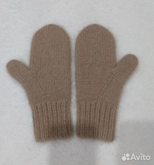 Шапка -ушанка, варежки, манишка