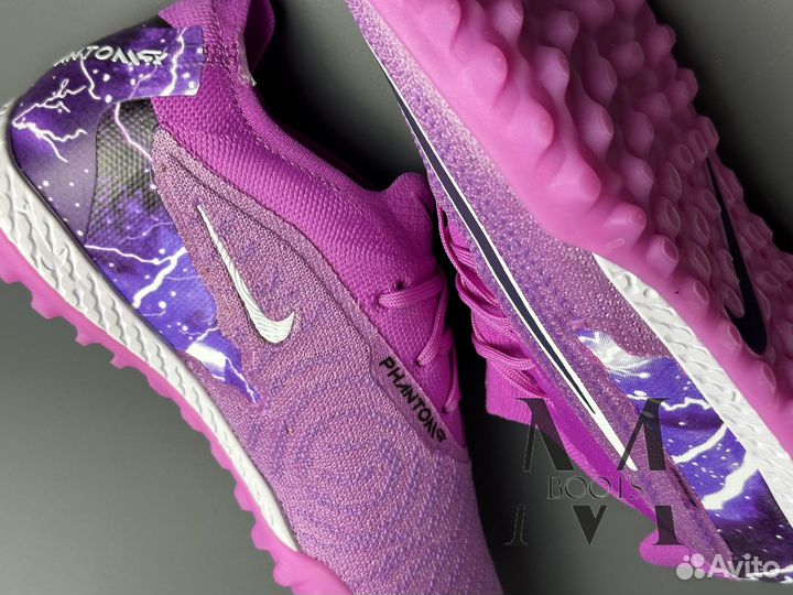 Сороконожки Nike Phantom GX