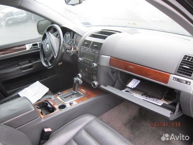 Разбор на запчасти Volkswagen Touareg 2002-2007