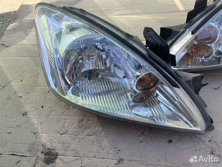 Фара Мицубиси Лансер 9