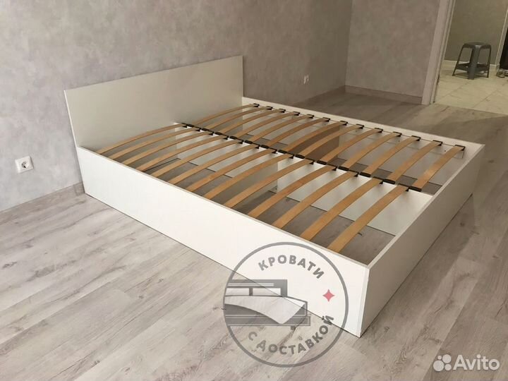 Кровать двухспальная