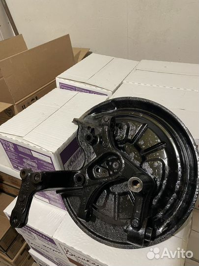 Поворотный кулак Фольксваген