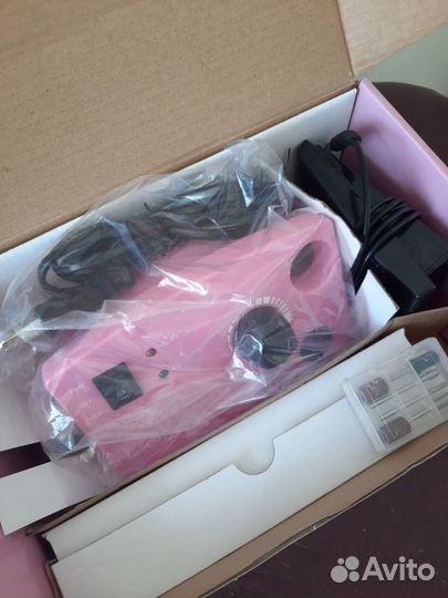 Аппарат для маникюра и педикюра