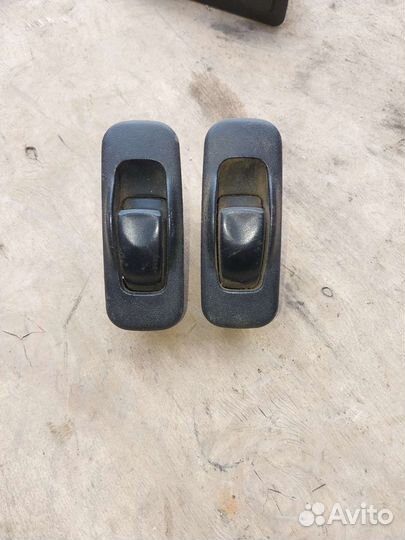 Кнопка стеклоподьемника Мицубиси каризма