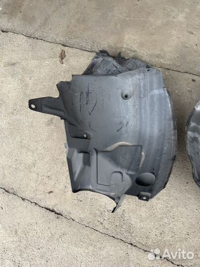 Подкрыльники Mercedes C-class W204