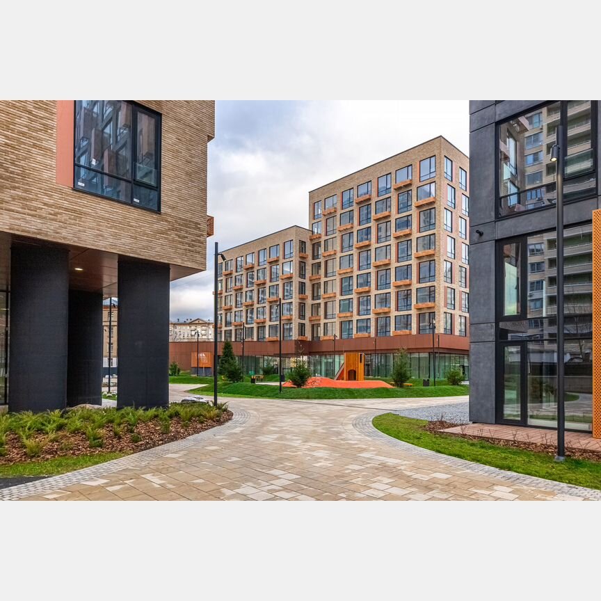 3-к. квартира, 95,3 м², 1/8 эт.