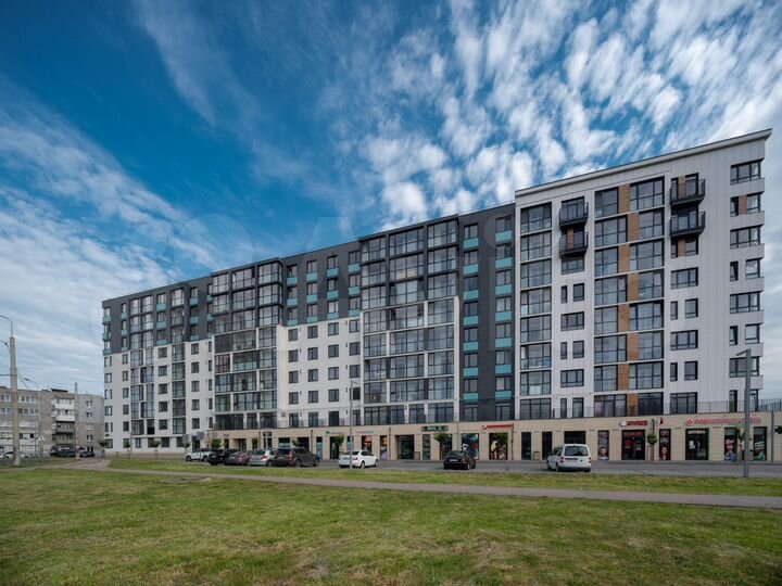 2-к. квартира, 56 м², 1/9 эт.