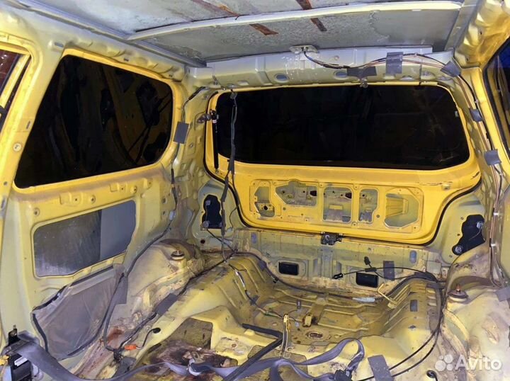 Крышка багажника honda logo