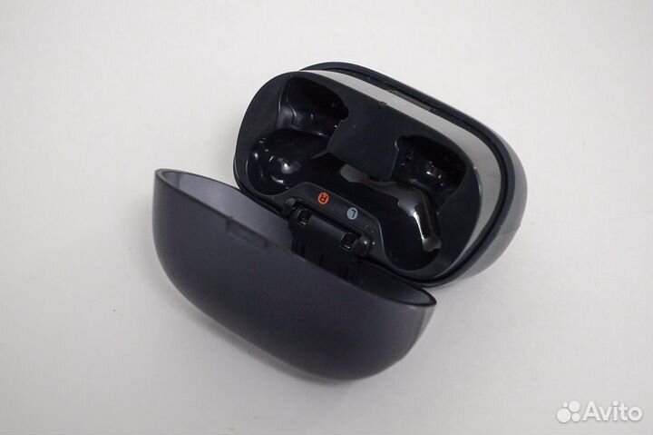 Зарядный чехол для наушников Sony WF-1000X