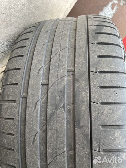 Nokian Tyres Hakka Black SUV 275/45 R20 110Y