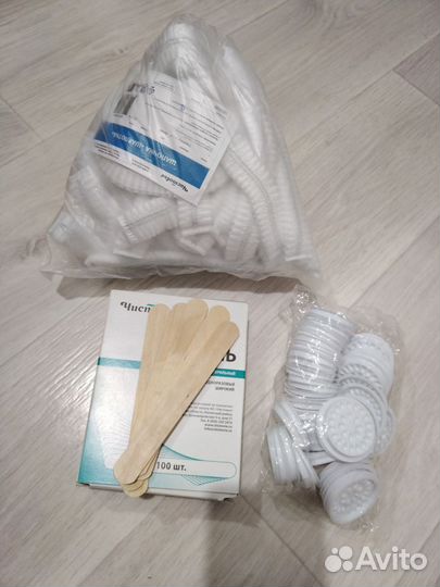 Шапочки, шпатели, лунки