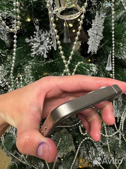 iPhone 15 Pro, 256 ГБ