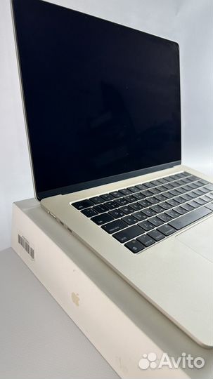 Apple MacBook Air 15/m2 /8 Gb/512Gb/2023