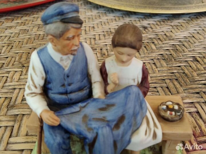 Фарфоровая статуэтка Norman Rockwell