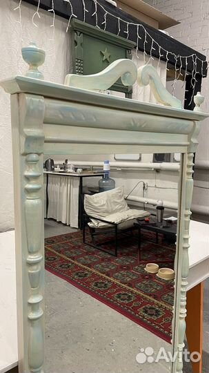 Зеркало напольное