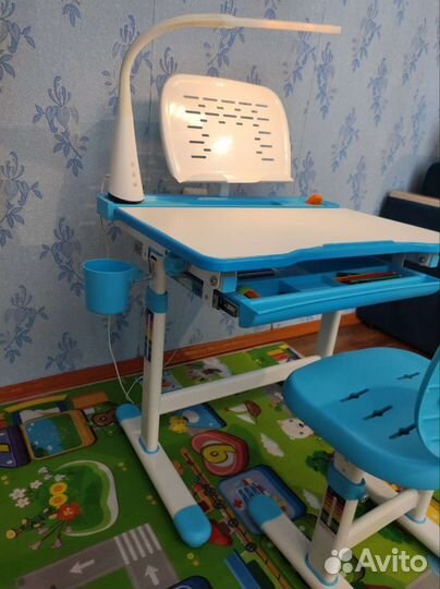 Растущая парта и стул