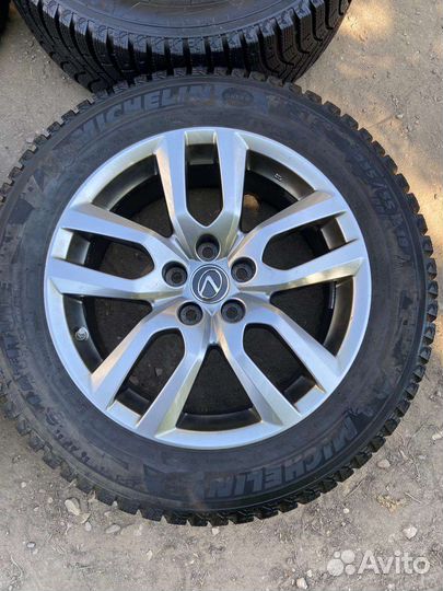 Оригинальные колеса Lexus NX