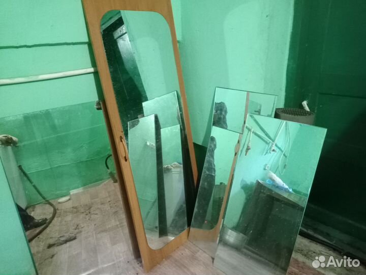 Зеркало настенное бу