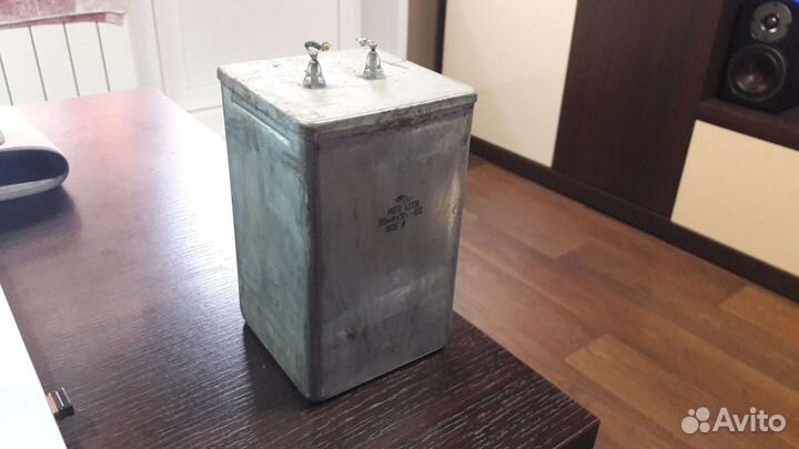 Супер Конденсатор мбгв 100 мкФ х 1000 В