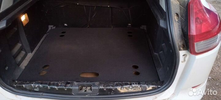 Фальшпол LADA x-ray