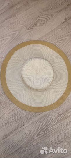 Шляпа пляжная