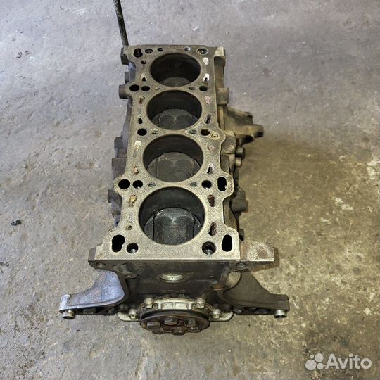 Шорт-блок Mazda Demio DW3W B3 1999