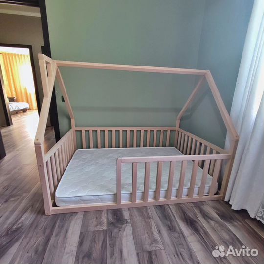 Детская кровать Монтессори