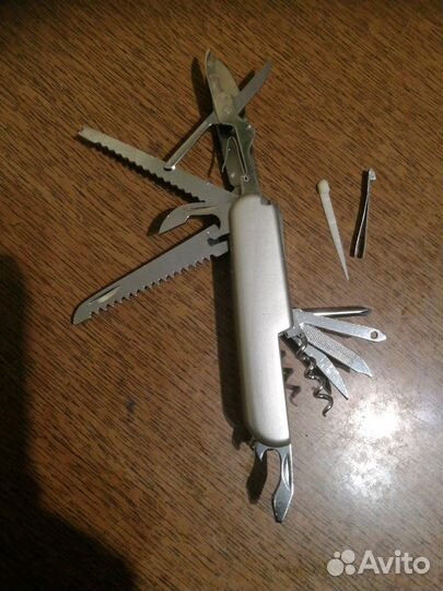 Нож мультитул